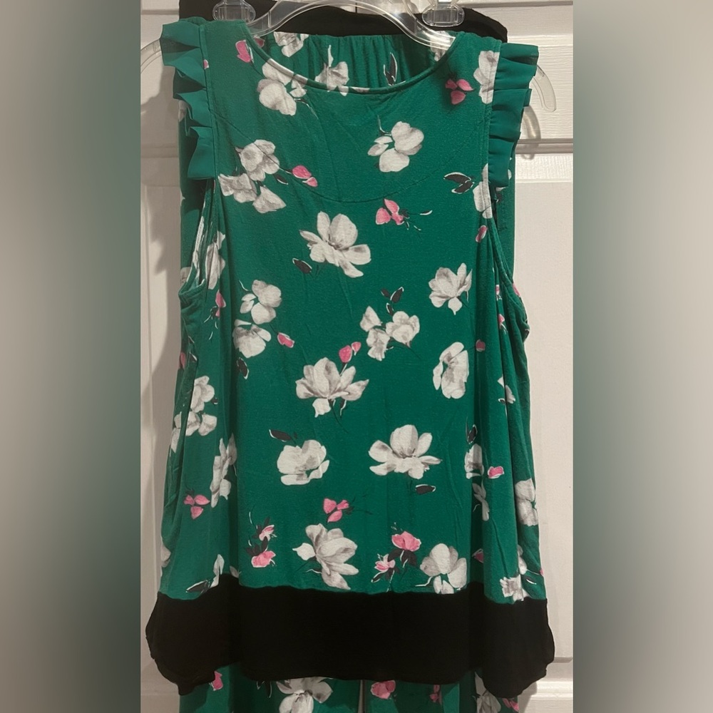 2 Pc PJ Set💚 Green Floral Ruffle Cap Sleeve Top & Pants w Pockets - Picture 6 of 11
